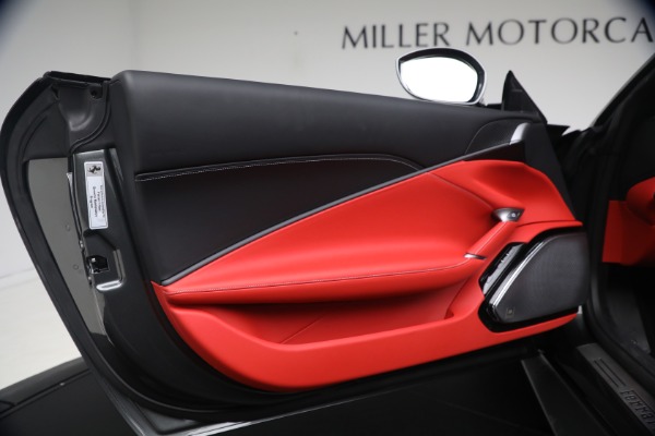 Used 2026 Ferrari Roma Spider for sale $309,900 at Alfa Romeo of Westport in Westport CT 06880 23