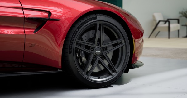 New 2026 Aston Martin Vantage S Roadster for sale $268,000 at Alfa Romeo of Westport in Westport CT 06880 4