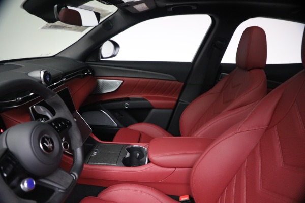 New 2027 Maserati Grecale Trofeo for sale $128,145 at Alfa Romeo of Westport in Westport CT 06880 15