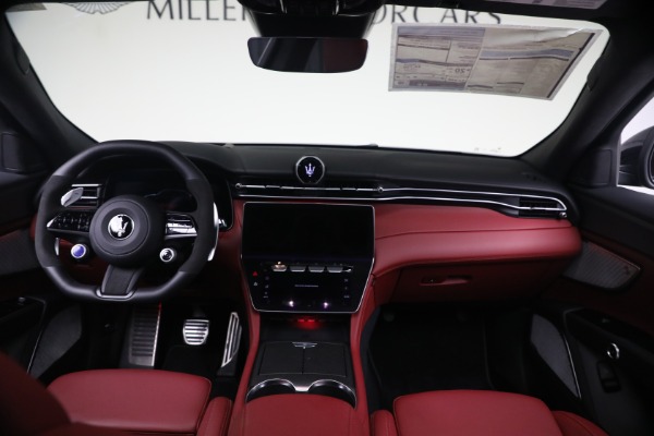 New 2027 Maserati Grecale Trofeo for sale $128,145 at Alfa Romeo of Westport in Westport CT 06880 21