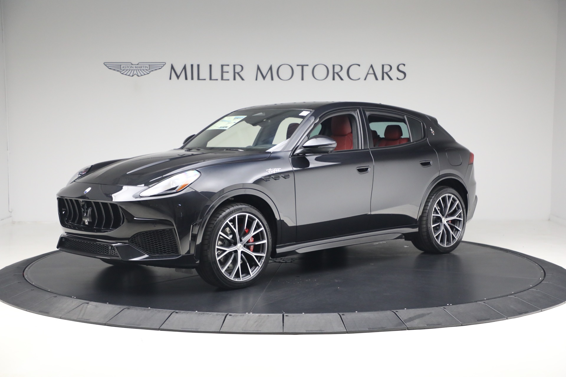New 2027 Maserati Grecale Trofeo for sale $128,145 at Alfa Romeo of Westport in Westport CT 06880 1