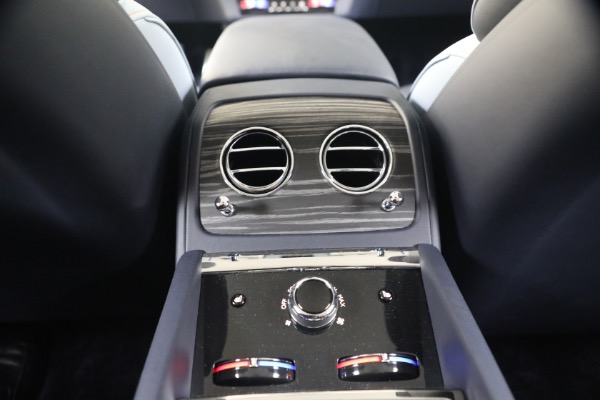 Used 2024 Rolls-Royce Spectre for sale $345,900 at Alfa Romeo of Westport in Westport CT 06880 28