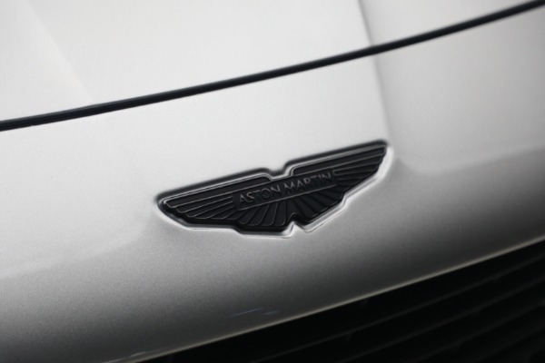 Used 2025 Aston Martin Vanquish for sale $429,900 at Alfa Romeo of Westport in Westport CT 06880 13