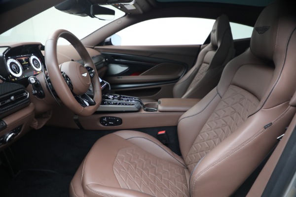 Used 2025 Aston Martin Vanquish for sale $429,900 at Alfa Romeo of Westport in Westport CT 06880 21