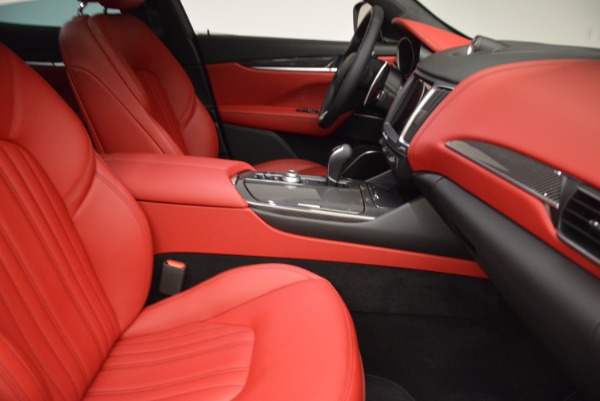 New 2017 Maserati Levante S for sale Sold at Alfa Romeo of Westport in Westport CT 06880 17