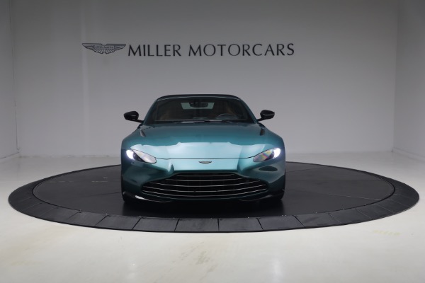 Used 2023 Aston Martin Vantage V8 for sale $151,900 at Alfa Romeo of Westport in Westport CT 06880 27