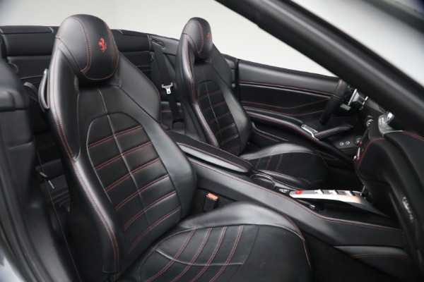 Used 2015 Ferrari California T for sale $139,900 at Alfa Romeo of Westport in Westport CT 06880 20