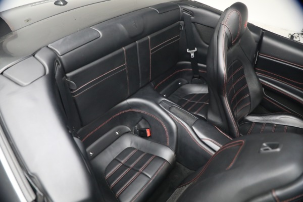 Used 2015 Ferrari California T for sale $139,900 at Alfa Romeo of Westport in Westport CT 06880 21