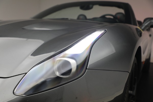 Used 2015 Ferrari California T for sale $139,900 at Alfa Romeo of Westport in Westport CT 06880 26