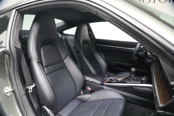 Used 2020 Porsche 911 Carrera 4S for sale $144,900 at Alfa Romeo of Westport in Westport CT 06880 17