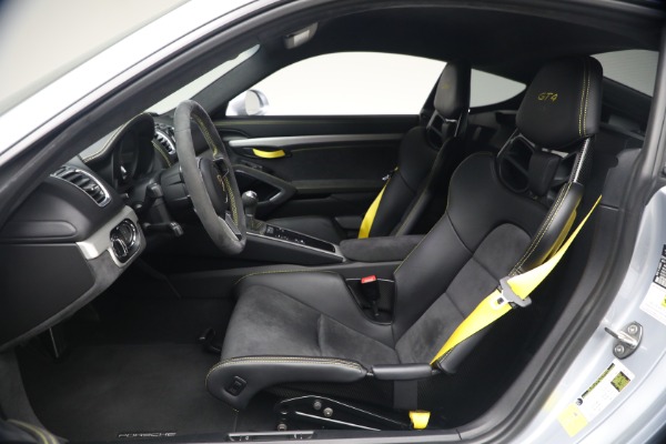 Used 2016 Porsche Cayman GT4 for sale $149,900 at Alfa Romeo of Westport in Westport CT 06880 14