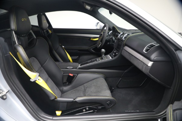 Used 2016 Porsche Cayman GT4 for sale $149,900 at Alfa Romeo of Westport in Westport CT 06880 17