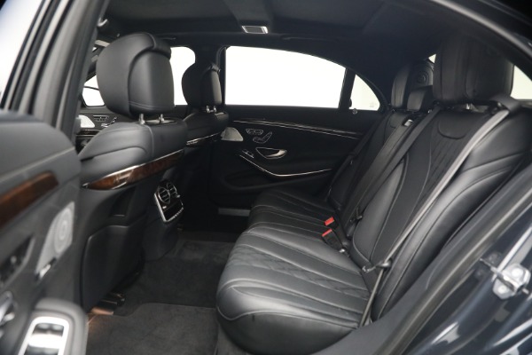 Used 2019 Mercedes-Benz S-Class S 560 4MATIC for sale $49,900 at Alfa Romeo of Westport in Westport CT 06880 19
