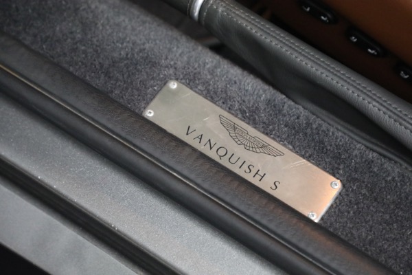 Used 2006 Aston Martin V12 Vanquish S for sale Call for price at Alfa Romeo of Westport in Westport CT 06880 25