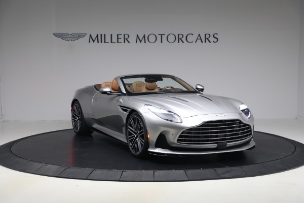 Used 2024 Aston Martin DB12 Volante for sale $255,900 at Alfa Romeo of Westport in Westport CT 06880 11
