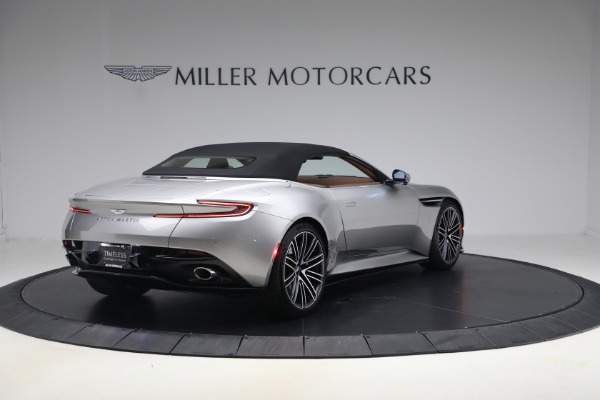 Used 2024 Aston Martin DB12 Volante for sale $255,900 at Alfa Romeo of Westport in Westport CT 06880 19