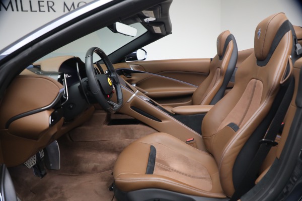 Used 2025 Ferrari Roma Spider for sale $309,900 at Alfa Romeo of Westport in Westport CT 06880 15