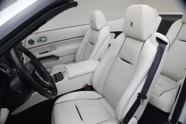 Used 2019 Rolls-Royce Black Badge Dawn for sale $299,900 at Alfa Romeo of Westport in Westport CT 06880 26