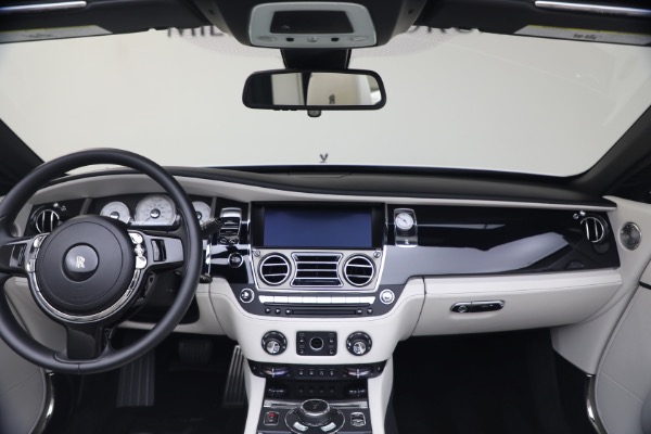 Used 2019 Rolls-Royce Black Badge Dawn for sale $299,900 at Alfa Romeo of Westport in Westport CT 06880 4