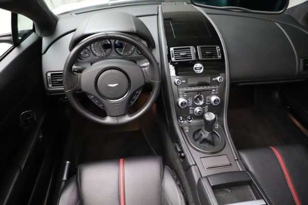 Used 2015 Aston Martin V8 Vantage GT Roadster for sale Sold at Alfa Romeo of Westport in Westport CT 06880 17