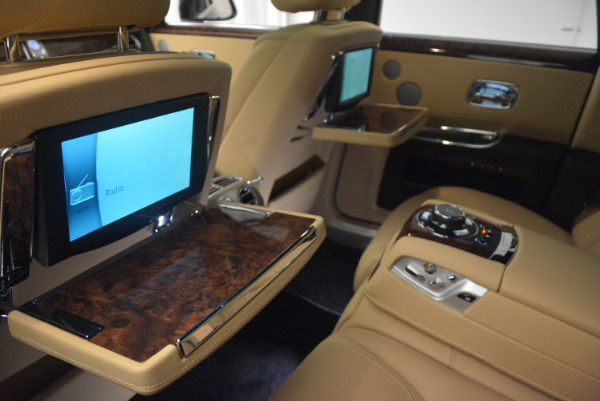 Used 2017 Rolls-Royce Ghost for sale Sold at Alfa Romeo of Westport in Westport CT 06880 28