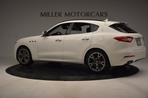 Used 2017 Maserati Levante Q4 for sale Sold at Alfa Romeo of Westport in Westport CT 06880 4