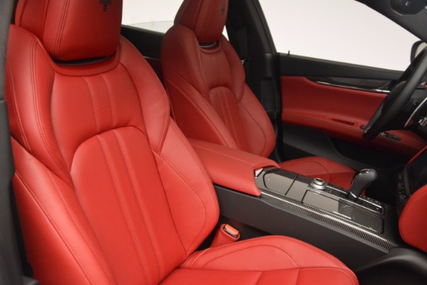 New 2017 Maserati Quattroporte S Q4 GranSport for sale Sold at Alfa Romeo of Westport in Westport CT 06880 26