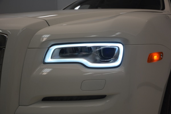 Used 2017 Rolls-Royce Ghost for sale Sold at Alfa Romeo of Westport in Westport CT 06880 14
