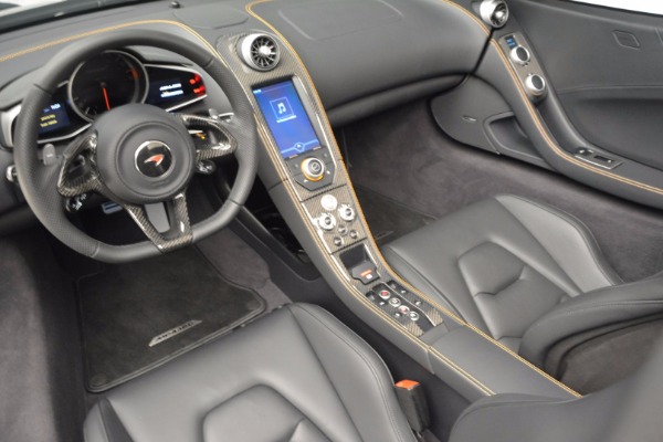 Used 2013 McLaren 12C Spider for sale Sold at Alfa Romeo of Westport in Westport CT 06880 24