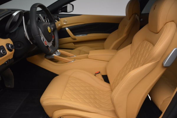 Used 2014 Ferrari FF for sale Sold at Alfa Romeo of Westport in Westport CT 06880 14